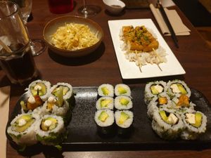 Makis, tofu at Sushi Couronne in Aix-en Provence