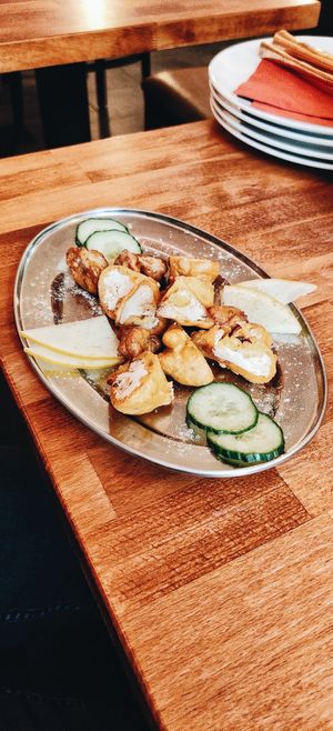 Aloo Pakora at Mantra Restaurant in Berlin