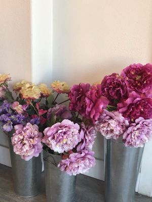 Pretty Devore at Phin Smith in Garden Grove