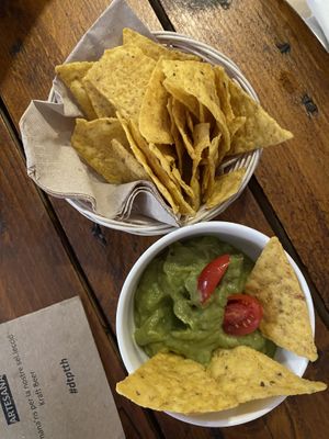 Vegan & gluten free - nachos with guacamole.  at Omnia in Mataro