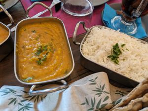 Dal tadka at Roti in Mataro