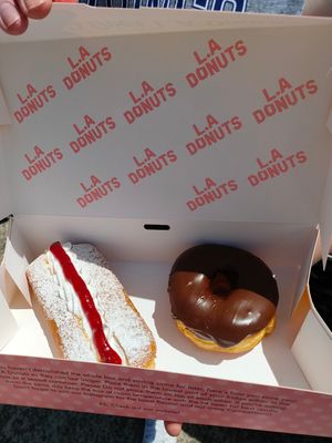  at LA Donuts in Beverly Hills