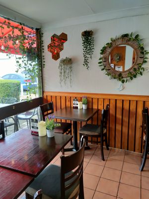  at U-TONG in Clayfield