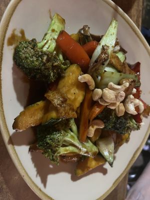Cashew stir fry   at U-TONG in Clayfield