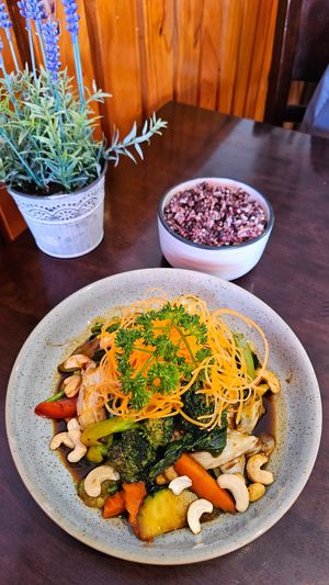  at U-TONG in Clayfield