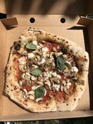 fungi at Plant A Pizza in Ghent