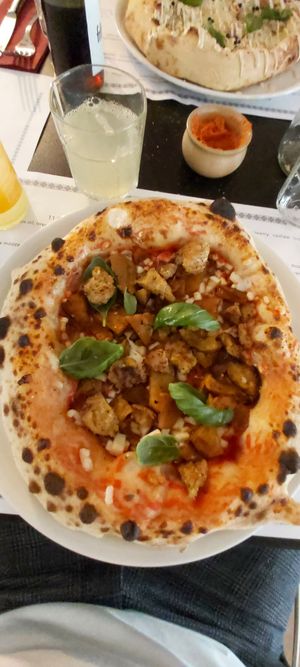 Hawai-Pizza (Pizza Rossa) at Plant A Pizza in Ghent