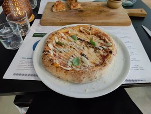 4 cheese at Plant A Pizza in Ghent