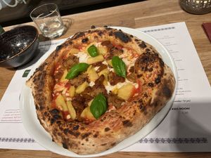pizza Hawaii   at Plant A Pizza in Ghent