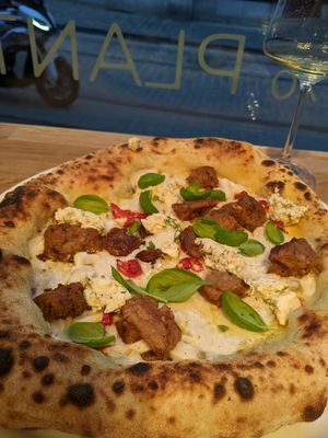 Chicken and ricotta at Plant A Pizza in Ghent