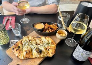 Garlic cheesy bread at Plant A Pizza in Ghent