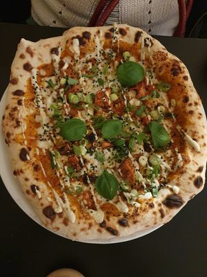 Pizza with Shawarma at Plant A Pizza in Ghent