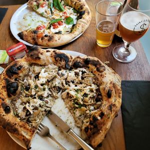 I mean ... Take a look at THIS!!! ❤️🎈🎇😲🌱 I start drooling just thinking about it. at Plant A Pizza in Ghent