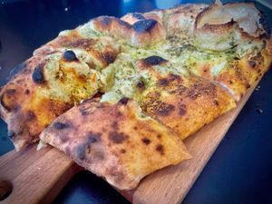 Cheesy Garlic Bread at Plant A Pizza in Ghent