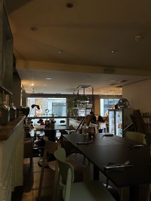 interior  at Plant A Pizza in Ghent