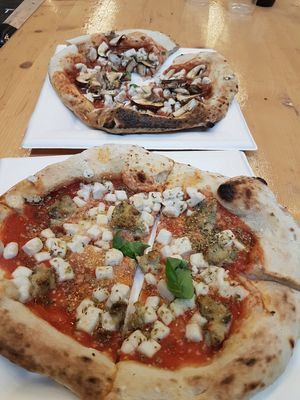 pizzas at Vegan Summerfest 2019 (Ghent, BE) at Plant A Pizza in Ghent