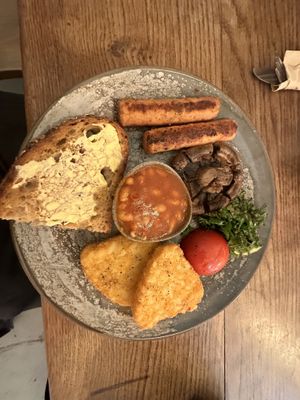 A vegan 🌱 fry-up fit for a metalworker   at Ethical Bean Company in East London