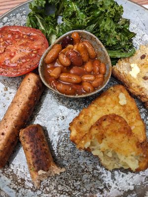 Full veggie breakfast at Ethical Bean Company in East London