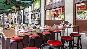 Windows at Pasta B Jinghua in Milan