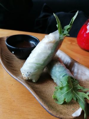 Summer rolls without egg at Eden in Berlin