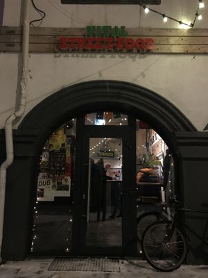 Outside  at I-tal Corner in Moscow