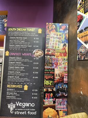 Ein Teil der großen Speisekarte  at Vegano in Bremen