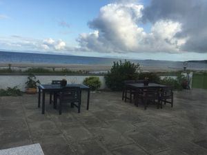 Outdoor seating at Argyll Hotel in Campbeltown