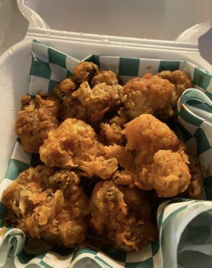 Buffalo cauliflower   at Vegan T'ease in Orland Park
