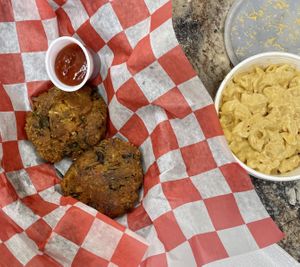Crab cakes and Mac n cheese   at Vegan T'ease in Orland Park