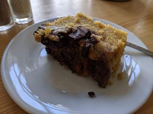 Gluten free vegan banana bread with chocolate at Le Crémieux in Paris