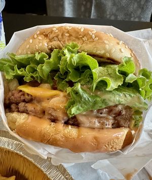 The Deuce Deuce Burger  at VBurger in Long Beach