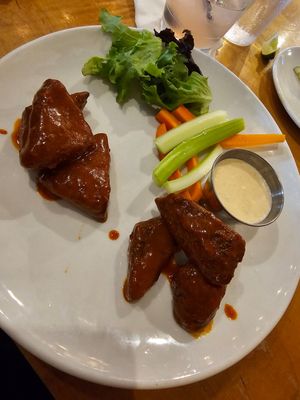 Seitan hot wings at 51 North Taproom in Nashville