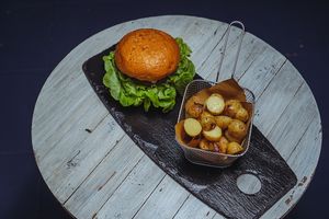 Burger speciali at Bianconiglio Bistrot in Bellinzona