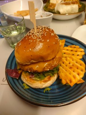 Hamburguesa vegan at Cosechas in Tenerife