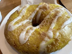 lemon drizzle vegan 🍩  at Tantrum Doughnuts in Glasgow