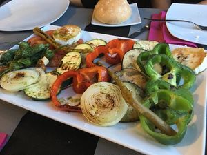 Grilled vegetables at Mis en Plas in Burela