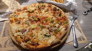 Pizza vegana con heura at Boas Migas in Burela