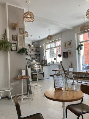 inside   at Annabatterie in Mainz