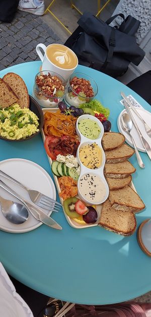 Frühstück für zwei at Plant Base in Berlin