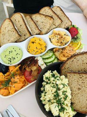 Plate for two   at Plant Base in Berlin