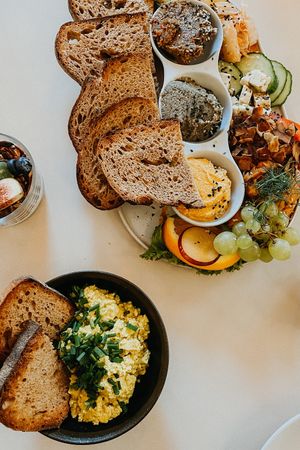 Plate for 2  at Plant Base in Berlin