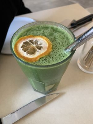 Green smoothie  at Plant Base in Berlin