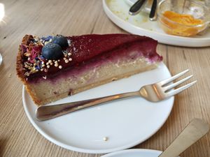 Berry cheesecake at Plant Base in Berlin