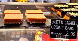 Salted caramel cookie bars at Plant Base in Berlin