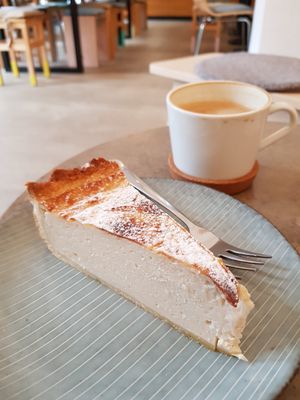 Cheesefake - best Cheesecake I've ever had at Plant Base in Berlin