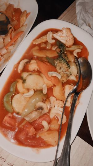 Sweet & sour👍🏻👍🏻 at Ginger Restaurant in Kuwait City