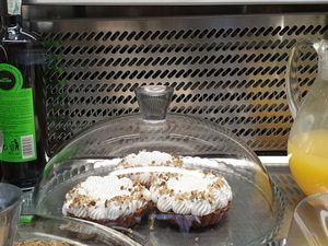 Vegan banana tartes at TINKA BAR & BISTROT in Nago-torbole