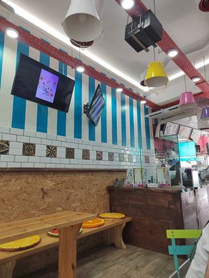  at Ice Rolls in Rhodes