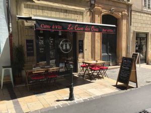 Book your table in the shade for lunch! Call or send a message for a booking!  at La Cave des Ours  in Aix-en-provence