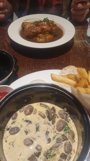 Vegan moules and vegan sausage and mash at The Dovetail in London